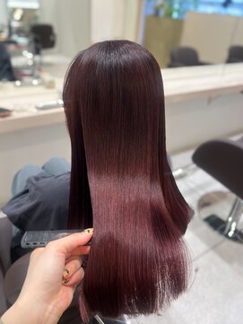 シュク 高円寺(SYUK) kanna【高円寺 中野】縮毛矯正/髪質改善/地毛風ストレート