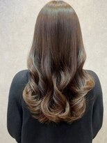 ウェットヘアオリーブベージュ韓国顔周りレイヤーカット[銀座]