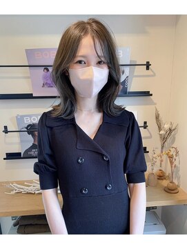 ドルセプラタ(Dulce plata) 透明感アッシュベージュ×くびれミディ似合わせカット