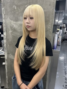 キング 高槻(K!ng) 縮毛矯正髪質改善ハイライトレイヤーカット高槻美容室エクステ