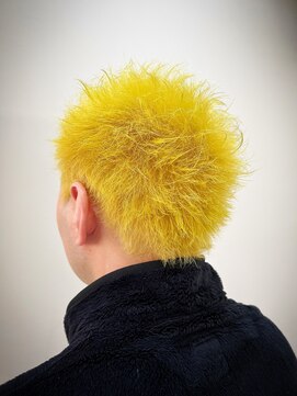デザイニングヘアードゥ(designing hair Deux) ビビットイエローメンズパンクスパイキーショート