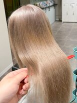 アフィナー(Afinar) 【横浜/横浜駅】透明感ベージュ×艶髪ストレート