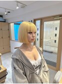 切りっぱなしボブ抜きっぱなしブロンド2ブリーチ