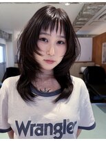 束 抜け感のあるアンニュイな前髪