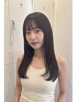 トレ(tre.)&nbsp;顔まわりレイヤー暗髪ロング