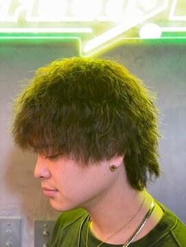 グリーディーフォックス 代々木(Greedy FOX) 韓国マッシュ/センタ-パ-ト/ツイストスパイラル/スキンフェード