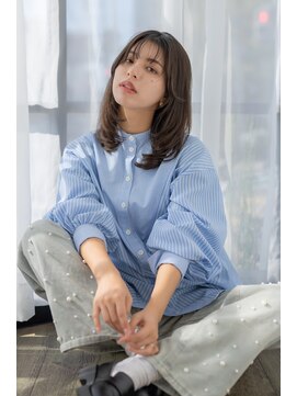 フランチェスカ(Francesca) ミディアムウルフ