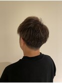 刈り上げショートにハイライト
