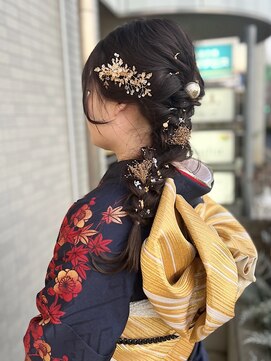 ホワイトスピカ(WHITE SPICA) 成人式☆.°: *