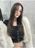 ＊ブラウンくびれヘアレイヤーストレート＊【CobybyZina梅田】