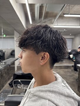 ニコ トウキョウ ロジック(nico TOKYO Logic) 刈り上げマッシュシャドウパーマ