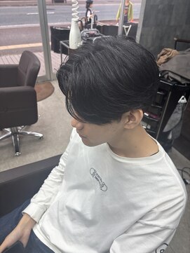 クレオ 福大通り店(CREO) 黒髪×センターパート