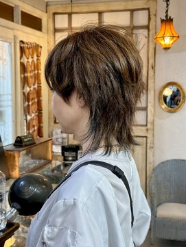 プライベートサロン キッテ(private salon kitte.) インナーブラック×ウルフショート