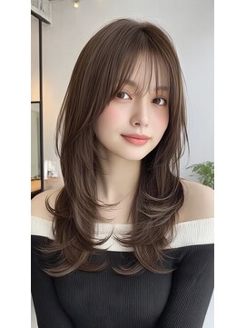 ノイエ 原宿 北参道(NoIE) ハッシュカットミディアムレイヤーダークグレーバタフライカット