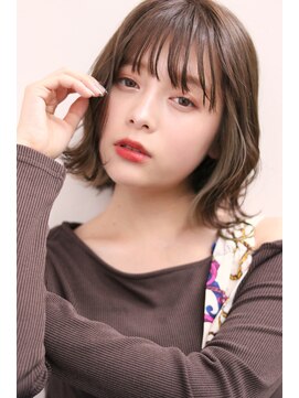 ユーレルム 川崎(U-REALM) 切りっぱなしボブ