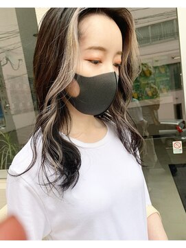 フロクシノーシナイヒリパイリフィケーション(Floccinaucinihilipilification) ミルクティーで作るフェイスフレーミング