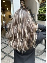 ユニー(uniii)&nbsp;外国人風コントラストハイライト