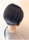 大人ショートボブ×オリーブブラウン