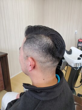 ハングアウト(Hangout) 震災刈り×フェードカット