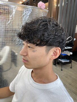 クレス 武蔵浦和店 スペインカール/フェード/メンズパーマ/外国人風/メンズカット