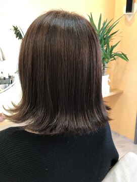 アン(an.) シャギーボブ外ハネヘア