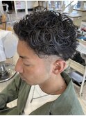 波巻きスパイラルパーマツイストスパイラルパーマセンターパート