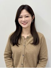 ☆安齋淑恵☆親身に寄り添い、一人ひとりの悩みや理想を丁寧にカウンセリングする事を大切にしています。