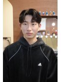 メンズセンターパートコンマバング刈り上げ韓国ヘア眉毛カット