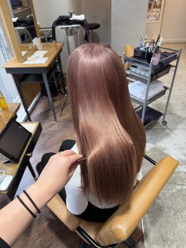 アヴァンスアンス 広島袋町店(AVANCE.ens) ピンクベージュカラー