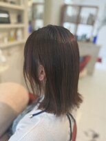 ユーアンドアイ(you & i) 外はねボブ×アッシュベージュ|艶感と軽やかさを楽しむヘア