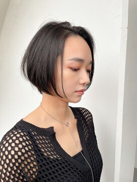 サロンドミルク 新百合ヶ丘店(salon de MiLK) ＊シャープで前下がりでカッコよく！ちょい長めハンサムショート