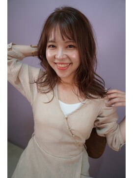 アンテシニヨン(Un the Shiniyon) ふんわりミディアム