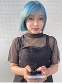 ペールブルー
