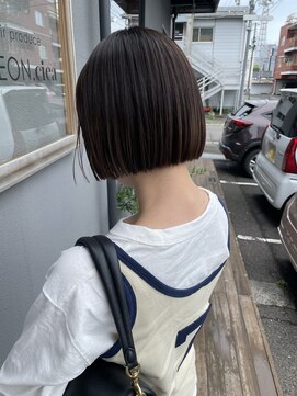 キュオンシア(CUEON. ciea) ミニボブ×地毛風ストレート