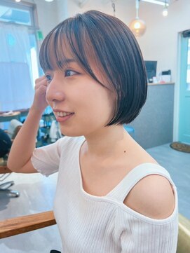 シビバイレボ(CIBI by revo) 地毛風カラー/ナチュラルレイヤーカット/ショートボブ[船橋]