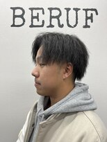 ベルーフ(BERUF)&nbsp;落ち着きのある６：４分けアップバングツイストパーマ！！