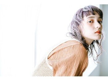 monochrome【モノクローム】