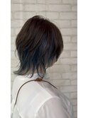 10代20代インナーカラーショートウルフブラック×ブルー