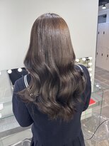 ペレ 栄 アネックス(PELE栄ANNEX)&nbsp;韓国 くびれロング レイヤー ワンホンヘア 小顔前髪