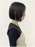 大人ボブ大人ショートボブ切りっぱなしボブ前髪あり前下がりボブ