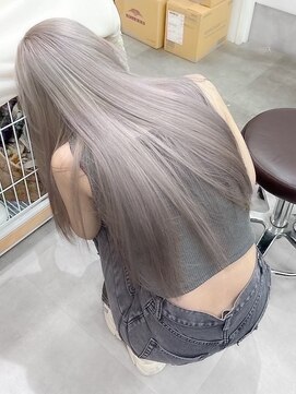 エンネ 新宿(enne) ホワイトカラー/ハイトーンカラー/レイヤー/髪質改善/縮毛矯正