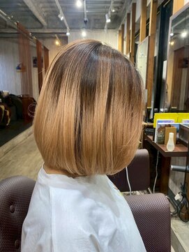 ビーチェ 小岩(Bice) シンプルボブ×ハイトーングラデーション