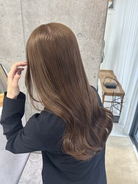 ロエ(LOE) ナチュラルなヘーゼルベージュ！