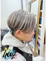 ラグズ 茅ヶ崎(LAGUZ)&nbsp;シルバーグレージュ × ツーブロックマッシュ