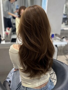ユーフォリア 池袋東口駅前店(Euphoria) かきあげ美人/韓国中国ヘア/毛流れレイヤー/ハイレイヤーカット/