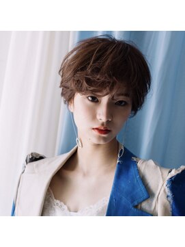 シシ(SiSi) ナチュラルマッシュショート