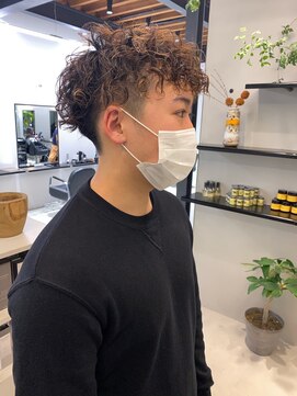 シアター(CIARTOR) メンズパーマ