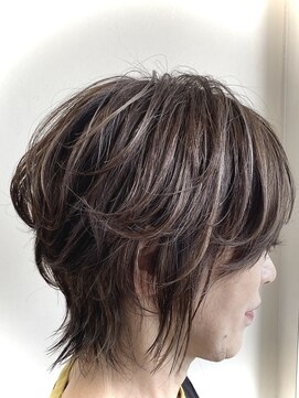 リタ ハマセン(LiTA. hamasen) 50代白髪染めハイライト×ショート