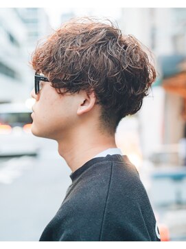 カフ(CAF) CAF河内 メンズパーマ メンズカット 大阪 心斎橋