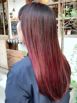 ヘアーラボ ハル(Hair Labo haru)の写真/髪の広がりやパサつきを抑え、内側からキラキラ輝く美髪へ♪"ヘアエステ"で今までにない艶と指通りに◎
